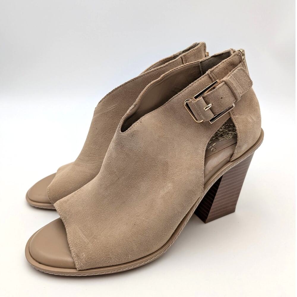 Vince Camuto Fareena Cutout Block Heel Bootie Women's Tortilla Size US9M EU40